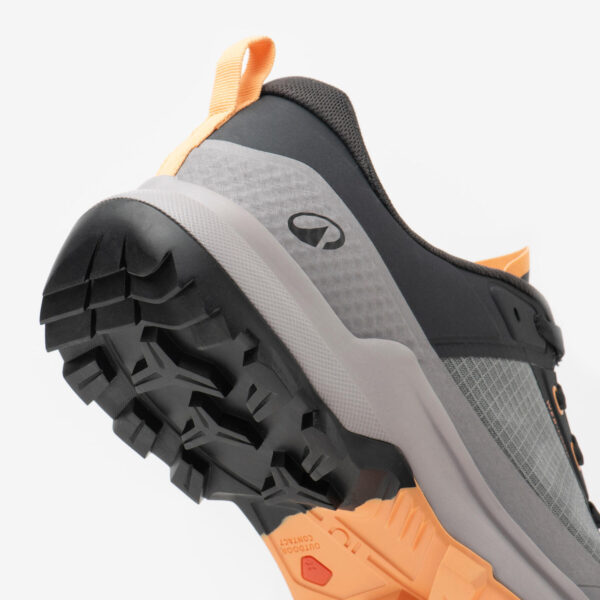 کفش کچوا کوهنوردی - بوت مردانه ضدآب دکتلون Quechua Lightweight men's mountain hiking boots - MH500 Light grey - تصویر 7