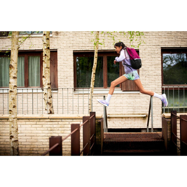 کوله پشتی دکتلون 17 لیتری Decathlon Sports backpack with shoe compartment 17L - تصویر 4