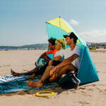 سایبان ساحلی دکتلون - 3 نفره Decathlon Parasol Abrottle solar beach Iwiko 180 blue yellow UPF50+ 3 places - تصویر 2